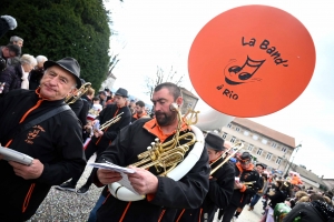 Saint-Didier-en-Velay : ambiance XXL pour le retour du Carnaval (photos + vidéo)