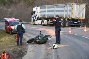 Moto contre camion : pronostic vital engagé pour un motard de 24 ans à Dunières