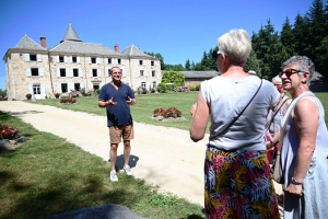 Yssingeaux : le propriétaire du château de Lavée joue les guides de son domaine