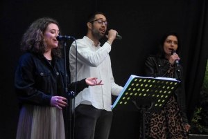 Le Chambon-sur-Lignon : huit jeunes chanteurs composent The Lignon&#039;s People