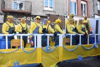 Sainte-Sigolène referme la série des défilés de classes en 8 (vidéo)