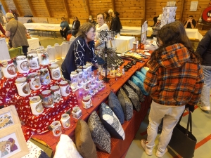 Tence : 42 exposants ont animé le marché de Noël à La Lionchère