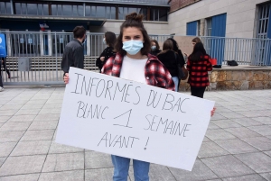 Baccalauréat : après Yssingeaux, les lycéens du Puy et Monistrol manifestent aussi