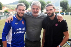 Philippe Petrot avec ses deux fils : Pierre, capitaine à Monistrol, et Léo, joueur professionnel au FC Lorient