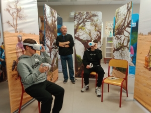 L’exposition en réalité virtuelle #Suivezmalika toute la semaine au collège de Sainte-Sigolène