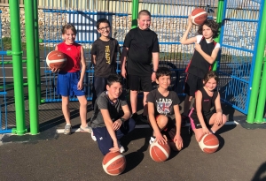 Saint-Maurice-de-Lignon : des séances gratuites de basket avec les Bleuets