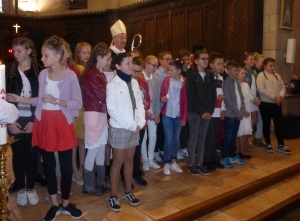 Eglise de Montfaucon-en-Velay : la confirmation pour 28 jeunes