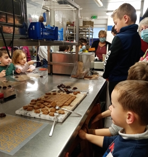 Saint-Julien-du-Pinet : un atelier chocolat apprécié des jeunes gourmands