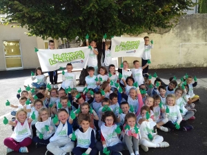 Monistrol-sur-Loire : les écoliers de Notre-Dame-du-Château ramassent les déchets