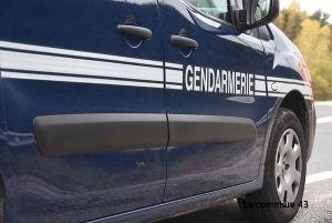 Saint-Ferréol-d&#039;Auroure : un véhicule accidenté mais pas de conducteur