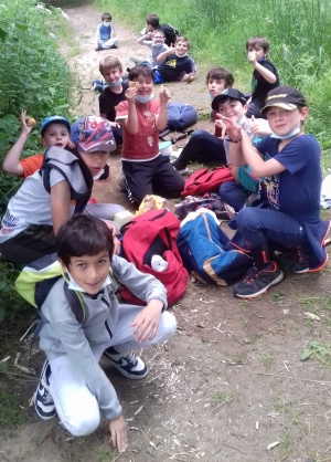 Monistrol-sur-Loire : promenade sur les bords de Loire pour des écoliers