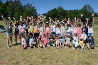 24 jeunes participent à ce camp de Charnaud à Saint-Julien-du-Pinet.