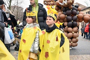 Monistrol-sur-Loire : un bestiaire de 900 enfants pour le Carnaval dans les rues