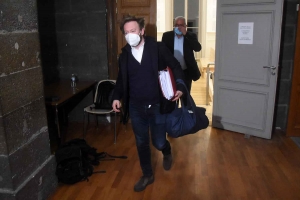 Proxénétisme hôtelier au Puy-en-Velay : l’élu et sa compagne venus s’expliquer devant le tribunal