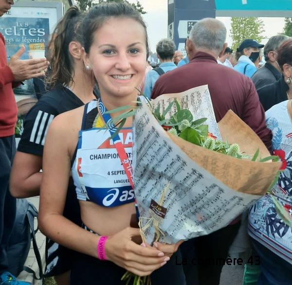 Laurine Roupie 3e cadette|Laurine Roupie, Tiphanie Laurenson, Hélène Massardier|L&#039;ACSM aux championnats de France 10km|||