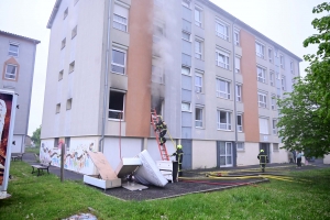Sainte-Sigolène : juste après le départ des pompiers, un nouveau feu se déclare dans l&#039;appartement