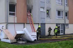 Sainte-Sigolène : juste après le départ des pompiers, un nouveau feu se déclare dans l&#039;appartement