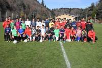 Au Chambon-sur-Lignon, les jeunes footballeurs de Monistrol la jouent comme les pros
