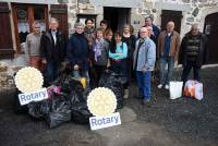 Yssingeaux : le Rotary récolte 2 tonnes de vêtements pour la Croix-Rouge