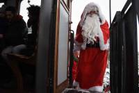 Le Père Noël troque le traîneau pour le train du Velay Express