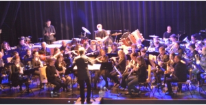 Monistrol-sur-Loire : les musiciens du Zac Strol Band réinventent la musique