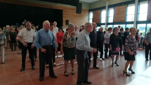 Monistrol-sur-Loire : 240 participants au thé dansant du groupe folklorique