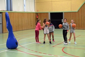 Saint-Didier-en-Velay : les jeunes basketteurs s&#039;entraînent sur un nouveau module