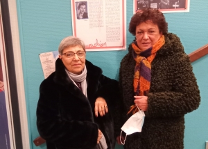 Astrid Kuradjian (à gauche) animait le débat