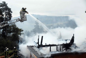 Chambon-sur-Lignon : un chalet entièrement détruit dans un incendie