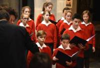 L&#039;église résonne des chants des choristes de la Maîtrise du Puy