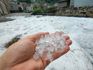 La Séauve-sur-Semène : des photos et des vidéos du déluge de grêle
