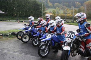 Les stages moto pour enfants s’installent en Haute-Loire