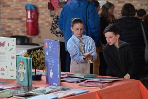 Sainte-Sigolène : 1500 livres en expo-vente ce week-end à la salle polyvalente