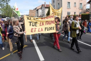 Déviation du Pertuis et Saint-Hostien : 500 manifestants au Puy-en-Velay