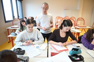 Yssingeaux : ces élèves reviennent au lycée Chabrier pendant les vacances pour réviser