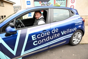 Le Puy-en-Velay : Jérôme Gallien prend le volant de l&#039;Ecole de conduite vellave