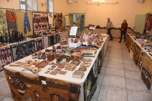 Monistrol-sur-Loire : de l&#039;artisanat du monde en vente ce week-end au Château des évêques