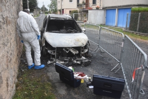Sainte-Sigolène : de nouveaux feux de poubelles et une voiture incendiée en ville