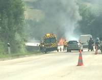 Un véhicule en feu près du viaduc de Pont-Salomon
