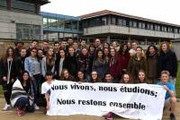 Les élèves organisent un Monistrol-Paris virtuel. Photo Lucien Soyère
