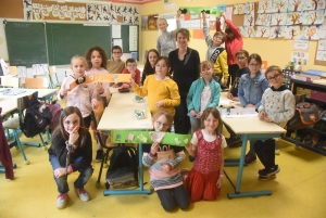 Saint-Julien-du-Pinet : les écoliers de Veyrines réalisent des livres tactiles