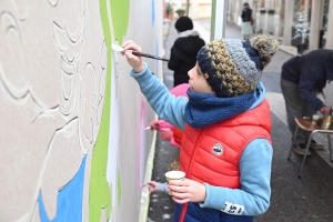 Monistrol-sur-Loire : une fresque collective du Mario Kart habille la rue du Commerce