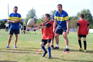 Tence : les joueurs de rugby de Clermont s'invitent à l'entraînement des jeunes
