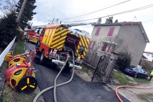 Saint-Ferréol-d&#039;Auroure : un incendie prend dans les combles d&#039;une maison