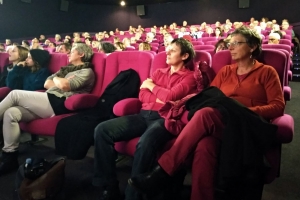 Une salle de cinéma pleine pour cette séance de la Pulp|Virginie Tournay|Fabienne Dupré et Valérie Defours||