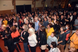 Beauzac : 400 fans de Johnny Hallyday séduits par Pascal Veyre