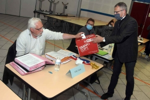 Aurec-sur-Loire : Claude Vial installé pour un troisième mandat de maire