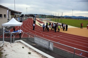 Monistrol-sur-Loire : les athlètes inaugurent leur piste de standing régional