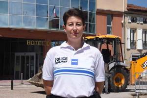 Alexia Conte est la première policière municipale de Retournac.|||