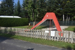 Yssingeaux : une barrière automatique et un automate pour gérer les entrées au camping
